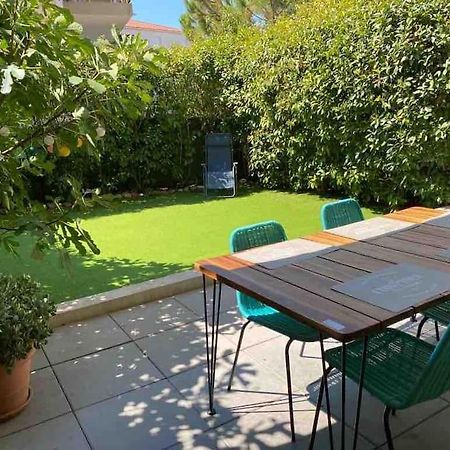 Tres Bel Appartement Contemporain Et Calme Frejus Exterior photo